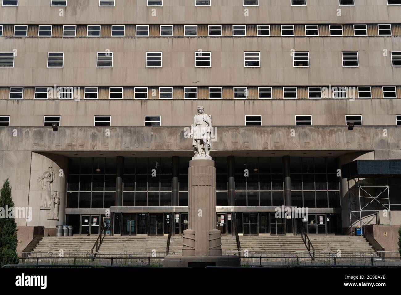 Kings County Supreme Court nel centro di Brooklyn, New York visto il 10 luglio 2021. Foto Stock