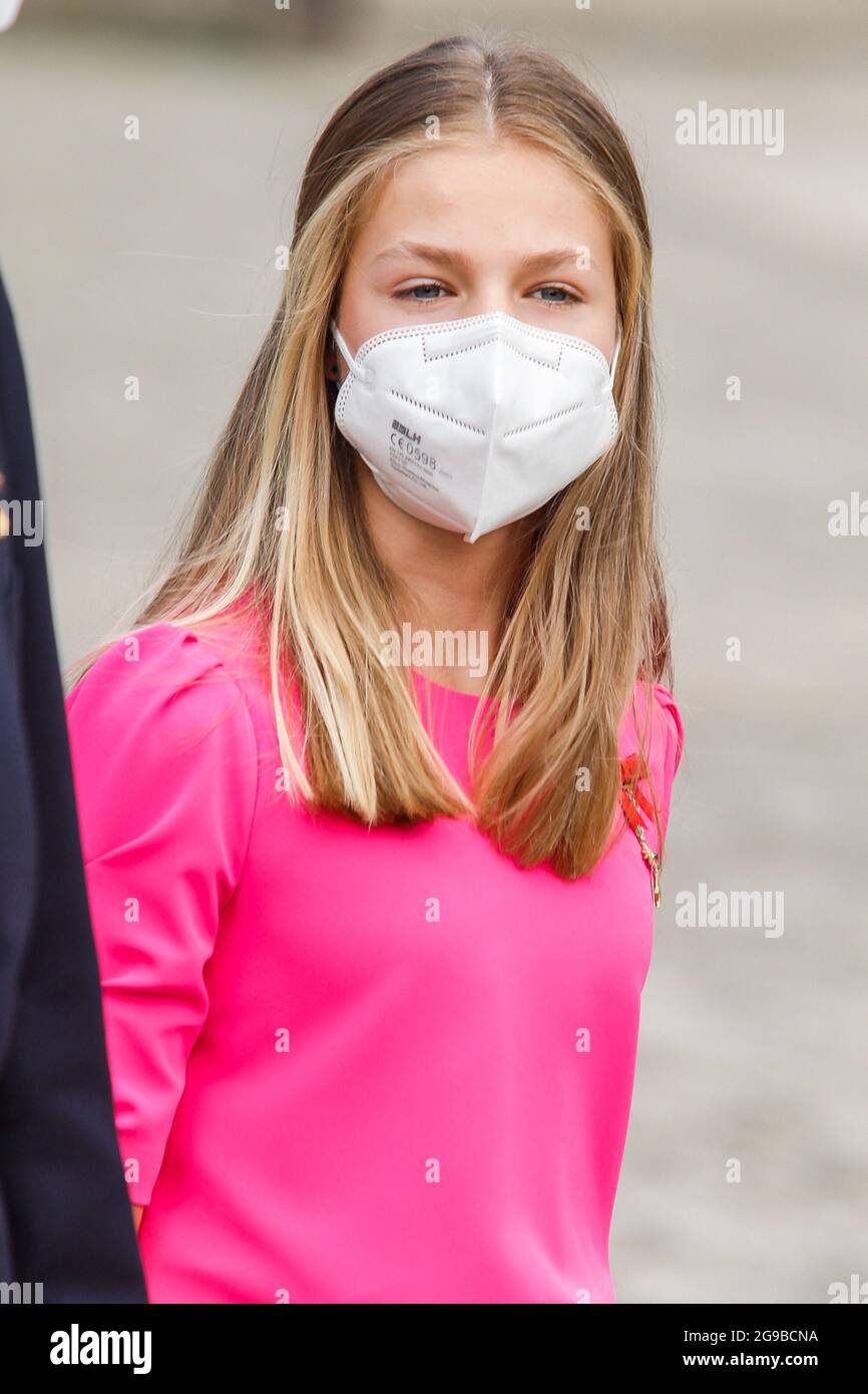 Re Felipe, la regina Letizia, la principessa Leonor e la principessa Sofia frequentano la giornata di San Giacomo alla Cattedrale di Santiago de Compostela, in Spagna, il 25 luglio 2021. Foto di Archie Andrews/ABACAPRESS.COM Foto Stock