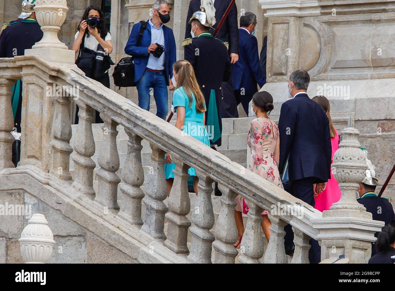 Re Felipe, la regina Letizia, la principessa Leonor e la principessa Sofia frequentano la giornata di San Giacomo alla Cattedrale di Santiago de Compostela, in Spagna, il 25 luglio 2021. Foto di Archie Andrews/ABACAPRESS.COM Foto Stock