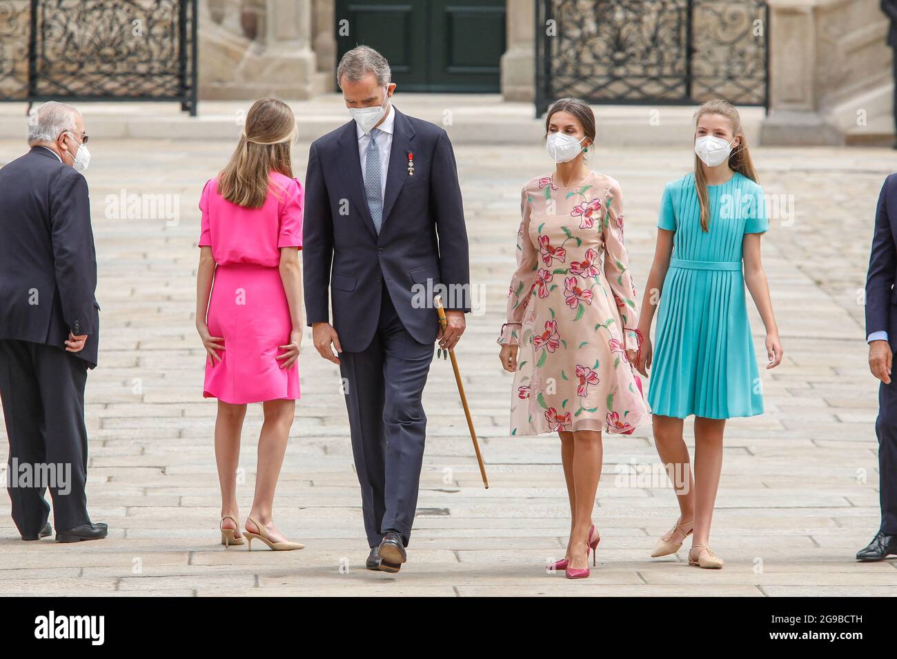 Re Felipe, la regina Letizia, la principessa Leonor e la principessa Sofia frequentano la giornata di San Giacomo alla Cattedrale di Santiago de Compostela, in Spagna, il 25 luglio 2021. Foto di Archie Andrews/ABACAPRESS.COM Foto Stock
