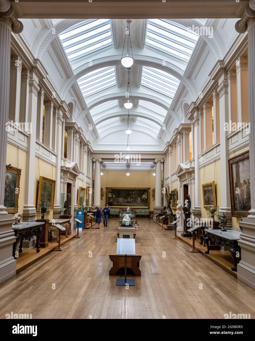 Port Sunlight, Wirral, Regno Unito. Lady Lever galleria d'arte interna, che contiene molti dipinti e sculture importanti a livello nazionale. Foto Stock