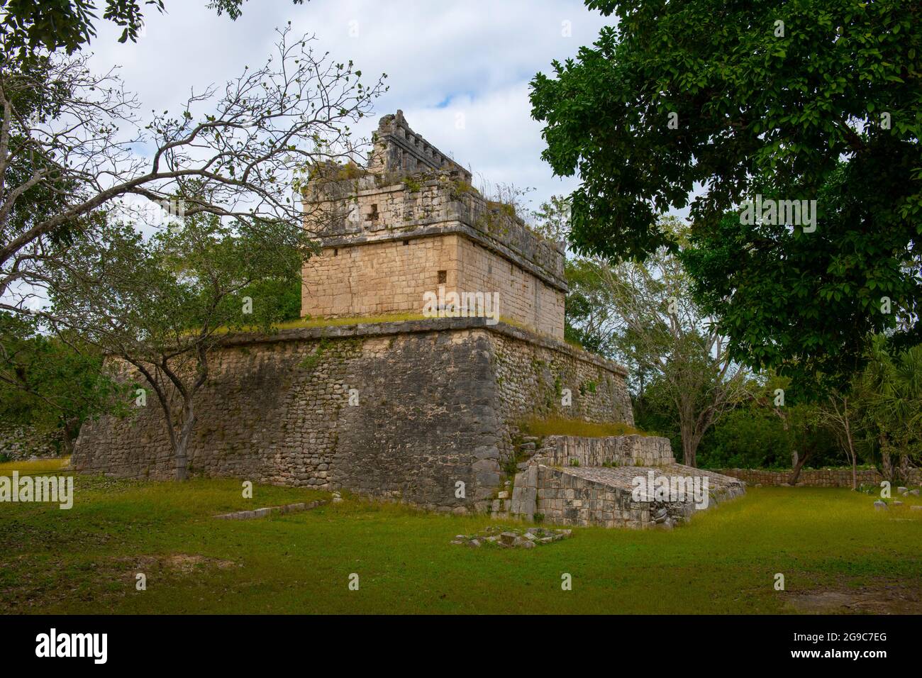 Casa Colorada (Casa Rossa) Chichen Itza sito archeologico a Yucatan, Messico. Chichen Itza è un sito patrimonio dell'umanità dell'UNESCO. Foto Stock