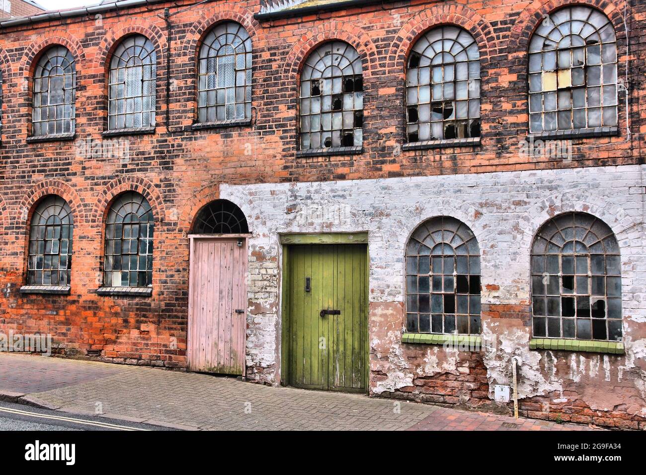Vecchia porta di fabbrica a Birmingham, Regno Unito. West Midlands, Inghilterra. Foto Stock