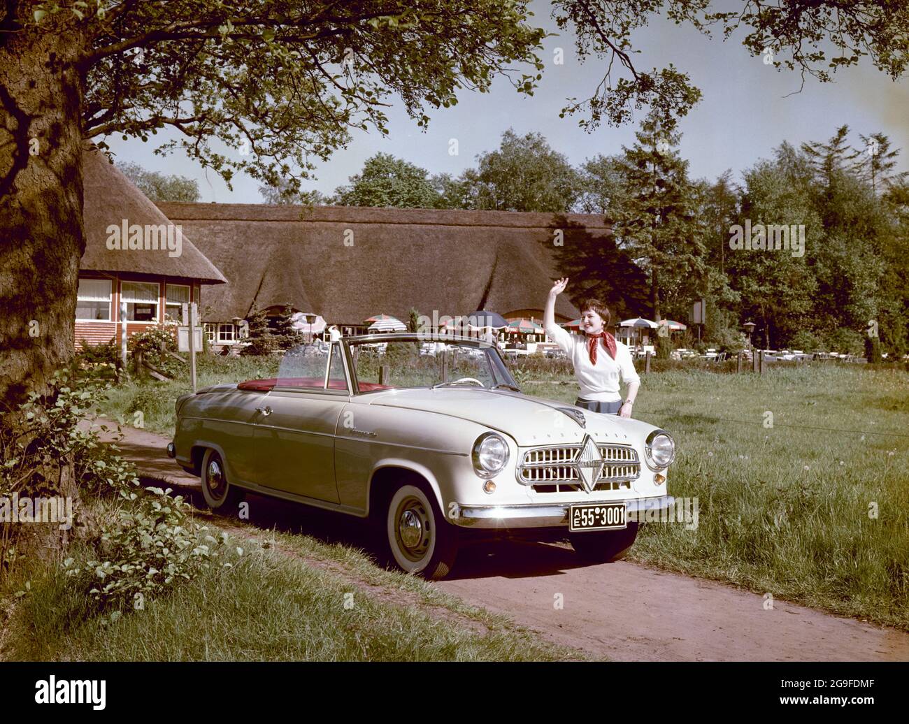 Trasporto, auto, Borgward Isabella convertibile, Germania, 1955, INFORMAZIONI-AGGIUNTIVE-DIRITTI-AUTORIZZAZIONE-NON-DISPONIBILI Foto Stock