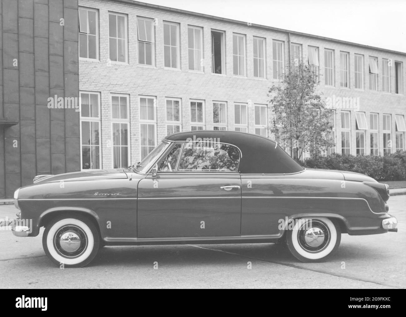 Trasporto, auto, Borgward Isabella convertibile, Germania, 1955, INFORMAZIONI-AGGIUNTIVE-DIRITTI-AUTORIZZAZIONE-NON-DISPONIBILI Foto Stock