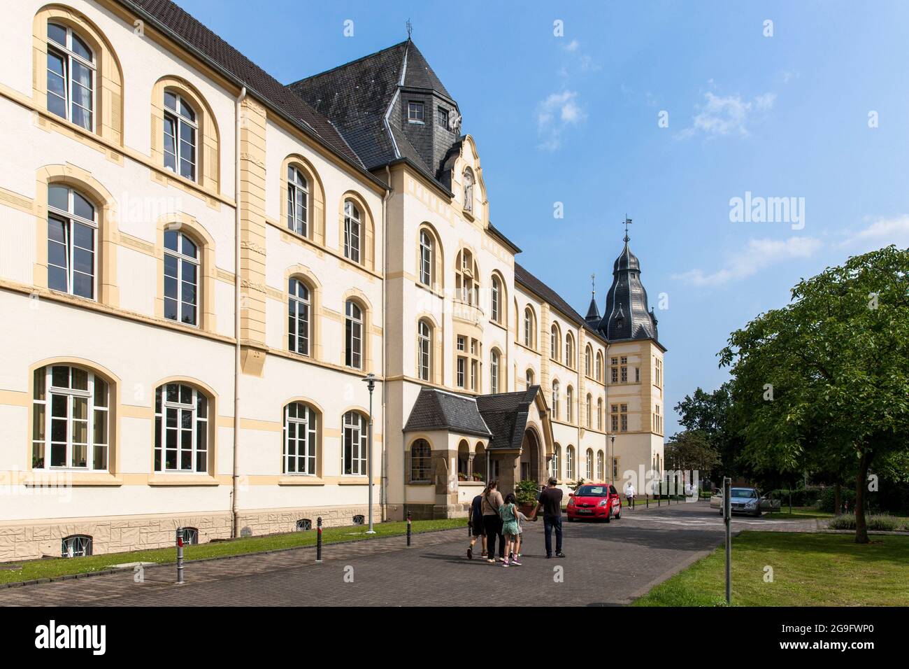 L'ospedale Alexianer nel distretto di Porz-ENSEN, Colonia, Germania. Das Alexianer Krankenhaus a Porz-ENSEN, Koeln, Germania. Foto Stock
