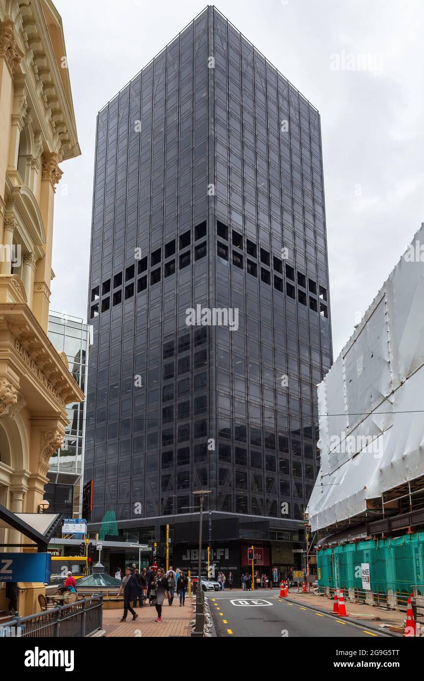 Wellington, Nuova Zelanda. Il caratteristico Aon Centre, ex BNZ Building, nel centro della città Foto Stock