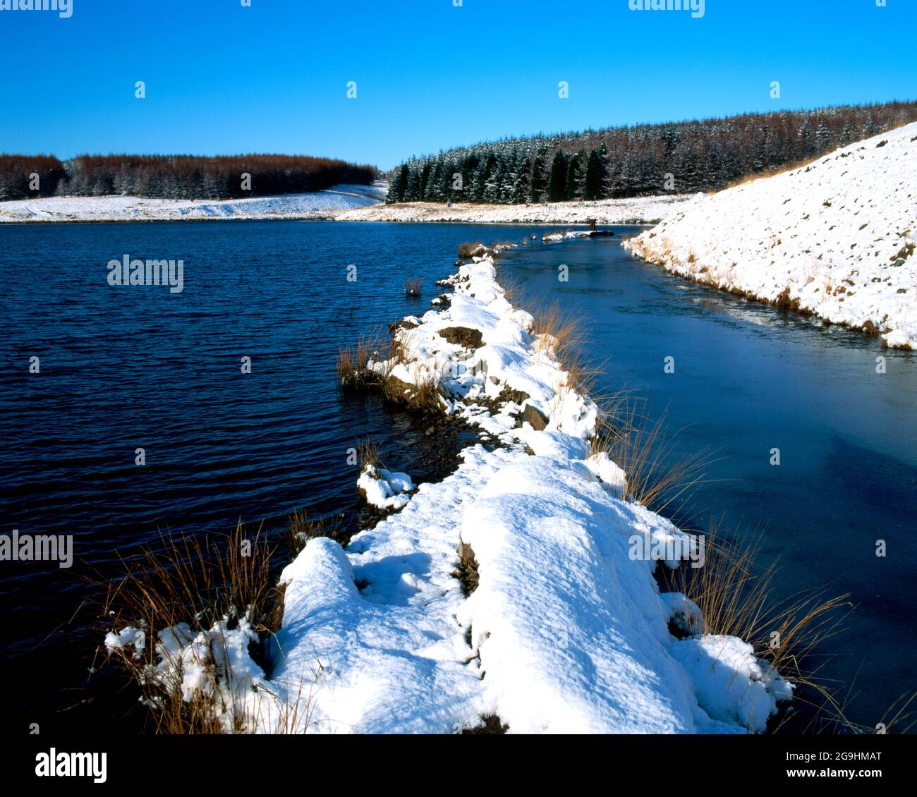 Lago artificiale di Lluest Wen, Twyn Rhondda, Aberdare, paese, parco, sud, Galles Foto Stock