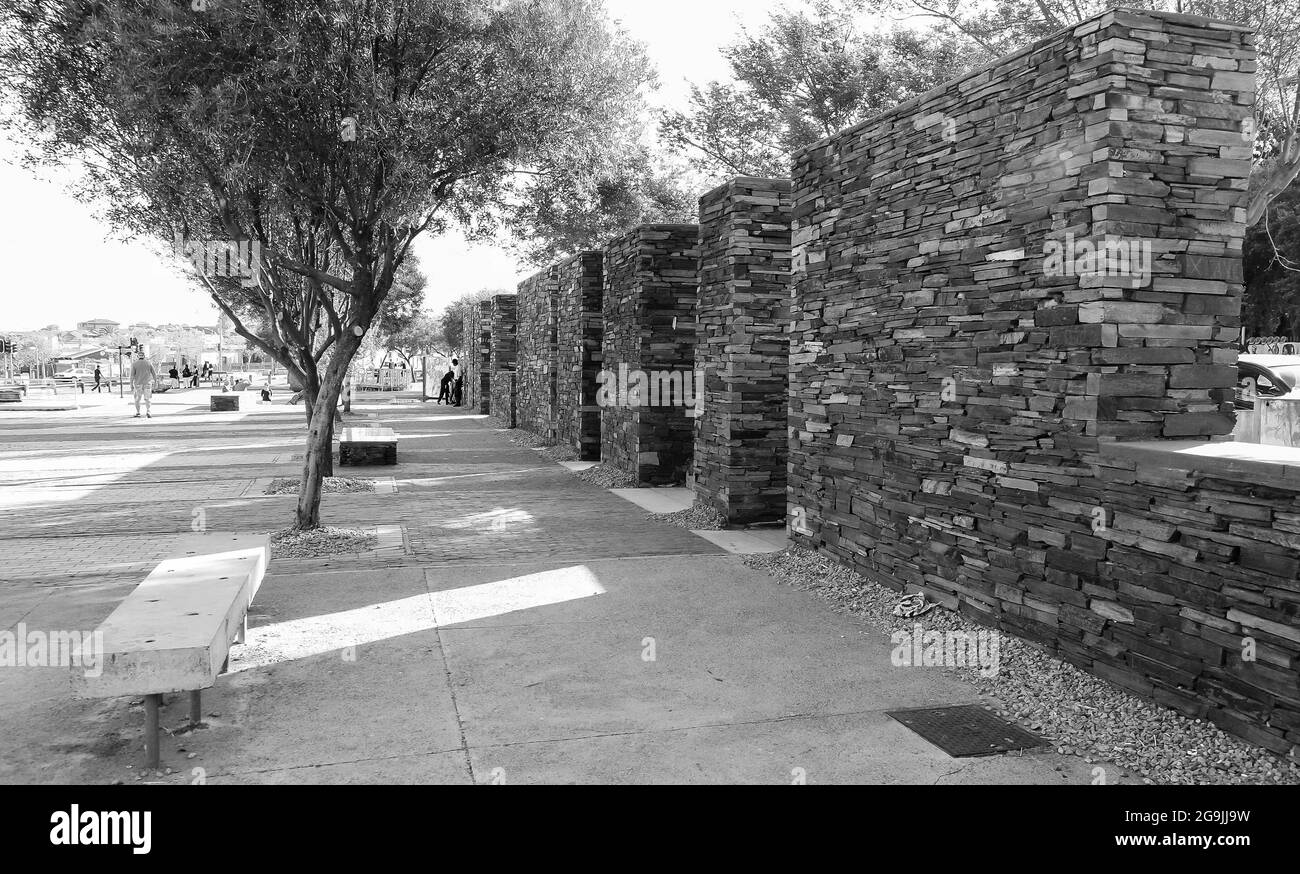 JOHANNESBURG, SUDAFRICA - 05 gennaio 2021: Un museo esterno del memoriale di Hector Pieterson a Soweto Johannesburg, Sudafrica Foto Stock