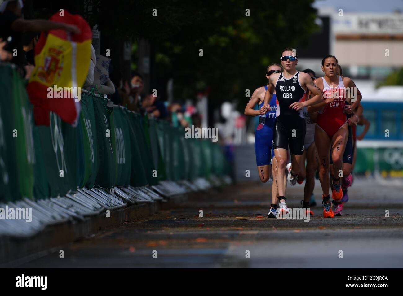 Tokyo, Giappone. Credito: Matsuo. 27 luglio 2021. Vicky Holland (GBR) Triathlon : finale femminile durante i Giochi Olimpici di Tokyo 2020 al Parco Marino Odaiba di Tokyo, Giappone. Credit: Matsuo .K/AFLO SPORT/Alamy Live News Foto Stock