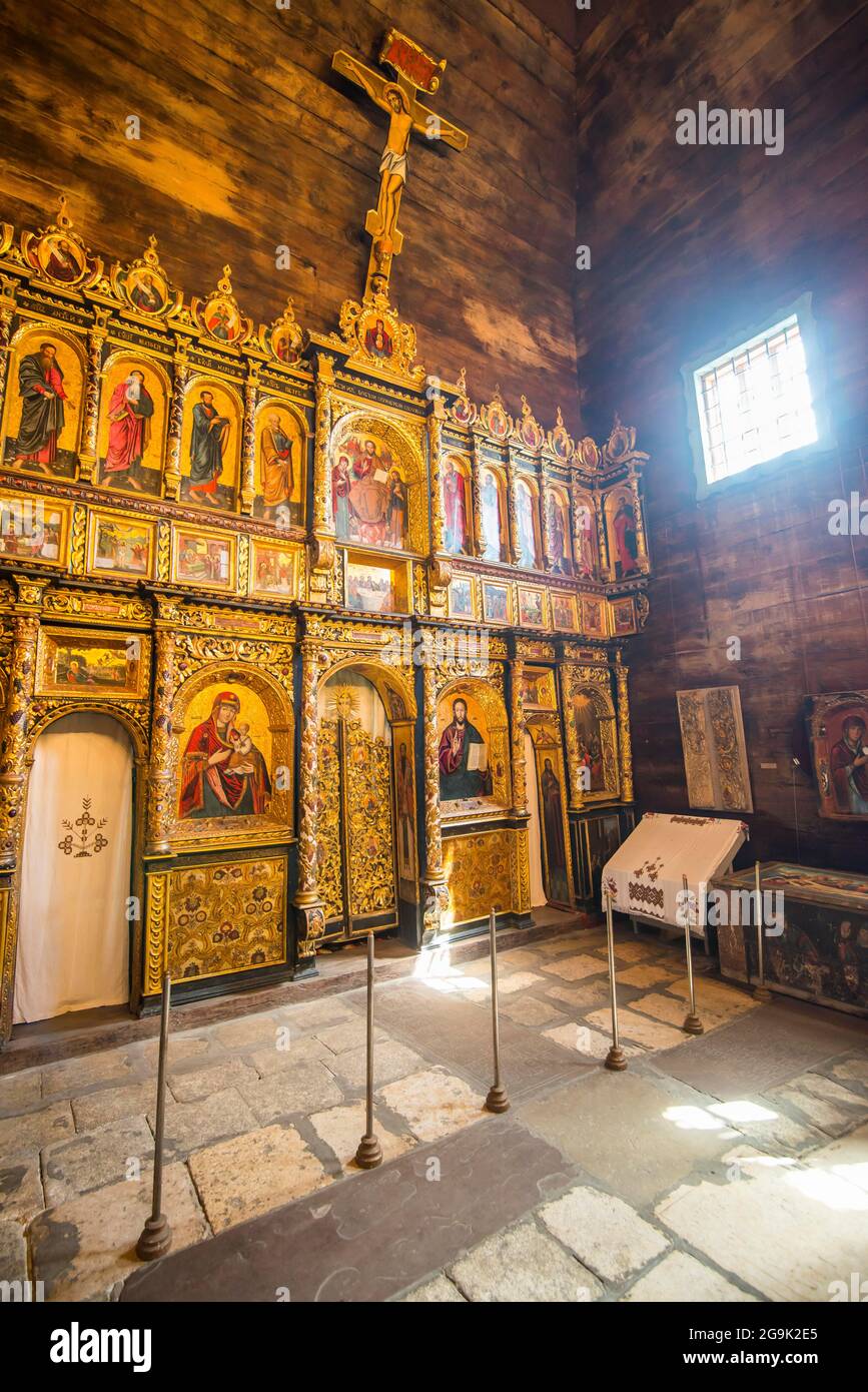 Interno del sito UNESCO Chiesa dello Spirito Santo, Rohatyn, Ucraina Foto Stock