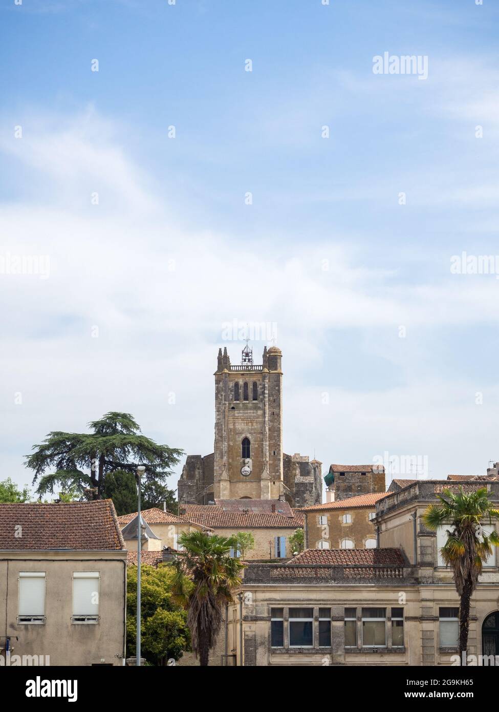 Vista sulla cattedrale di saint pierre de Condom, Gers, Francia Foto Stock