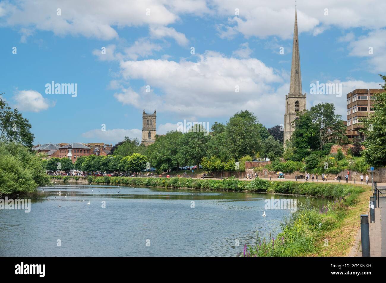 Guardando lungo il fiume Severn a Worcester Foto Stock