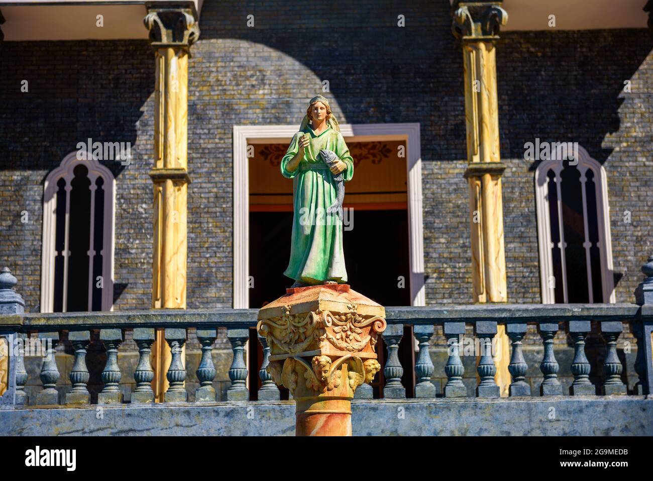 Chiesa cattolica chiamata Iglesia de San Rafael a Zarcero, Costa Rica Foto Stock