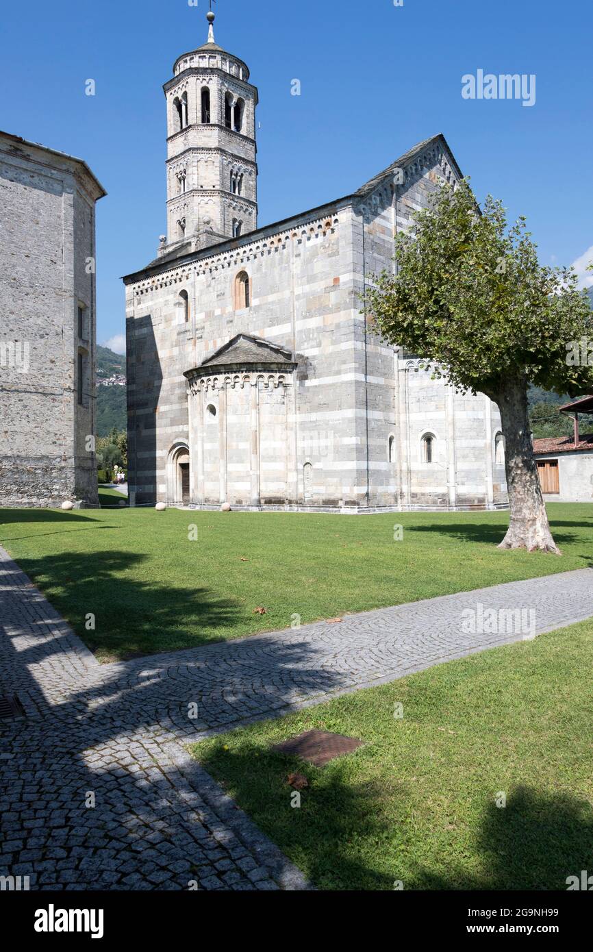 Chiesa di Santa Maria del Tiglio, Battistero, Gravedona, Lago di Como, Lombardia, Italia, Europa Foto Stock