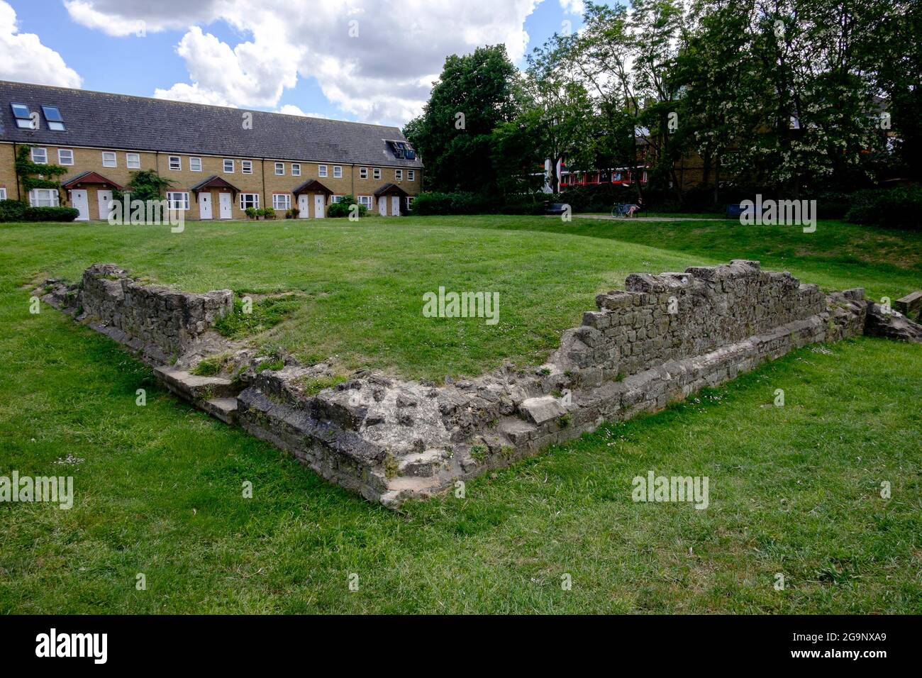 Rovine di King Edward III Manor House costruita intorno al 1350, Rotherhithe, Londra del sud, Regno Unito. Foto Stock