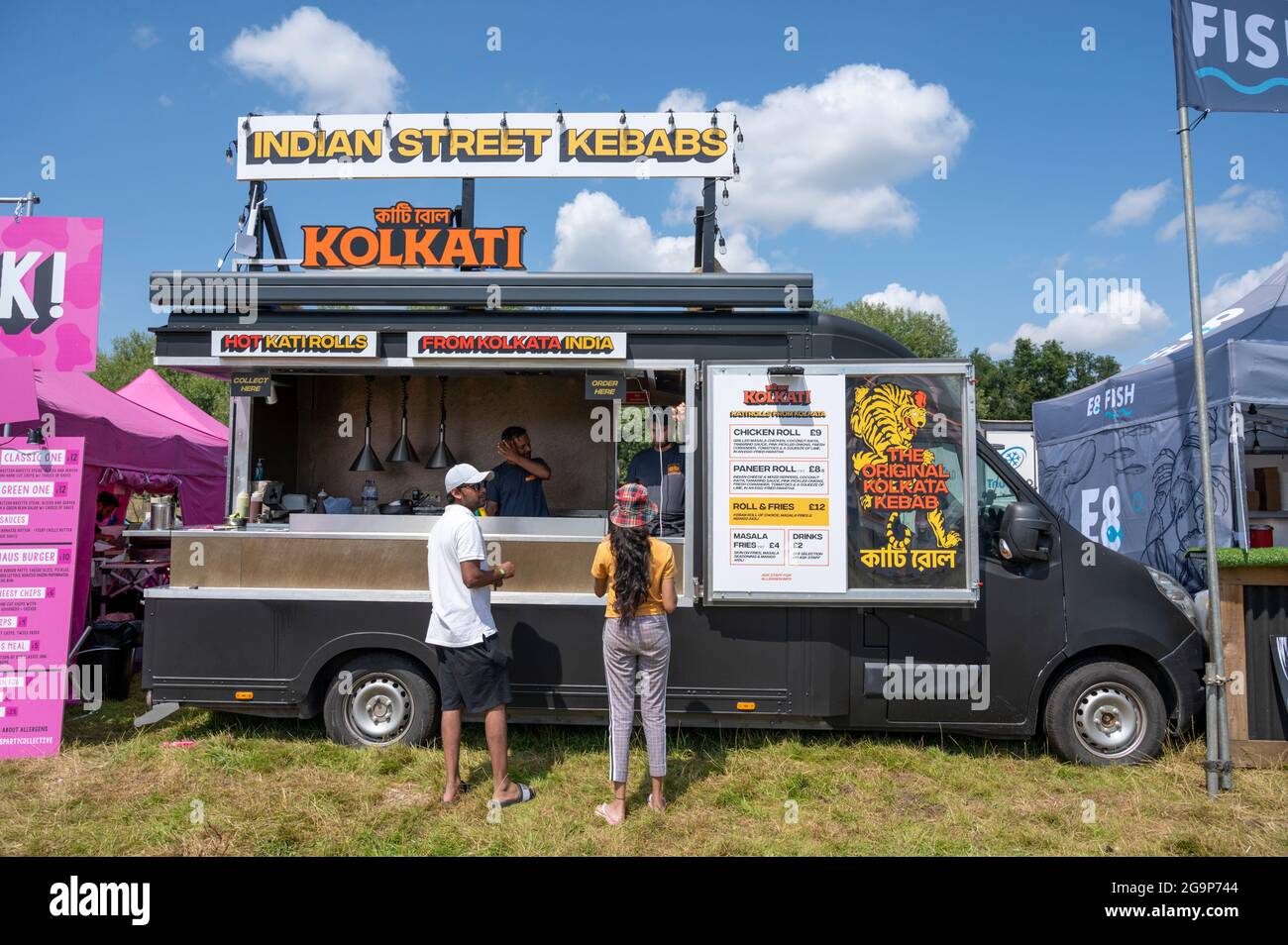 Kolkata pulmino indiano Street kebab allo Standon Calling Festival UK Foto Stock
