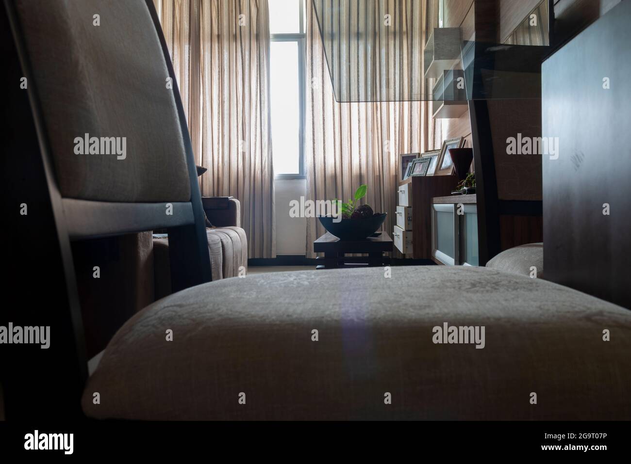 Interno di un appartamento arredato Foto Stock
