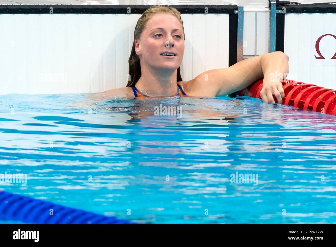 TOKYO, GIAPPONE - LUGLIO 27: Kira Toussaint dei Paesi Bassi che gareggia nella finale femminile di 100m backstroke durante i Giochi Olimpici di Tokyo 2020 al Tokyo AQ Foto Stock