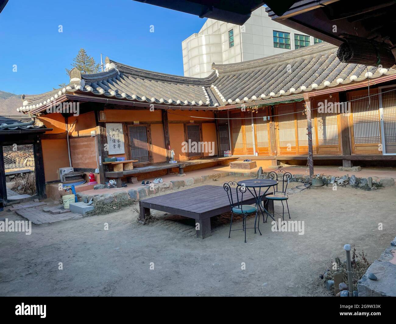 C'è la tradizionale casa in stile coreano (Hanok) 'Sangyojae' a Gangwon-do in Corea del Sud. Foto Stock