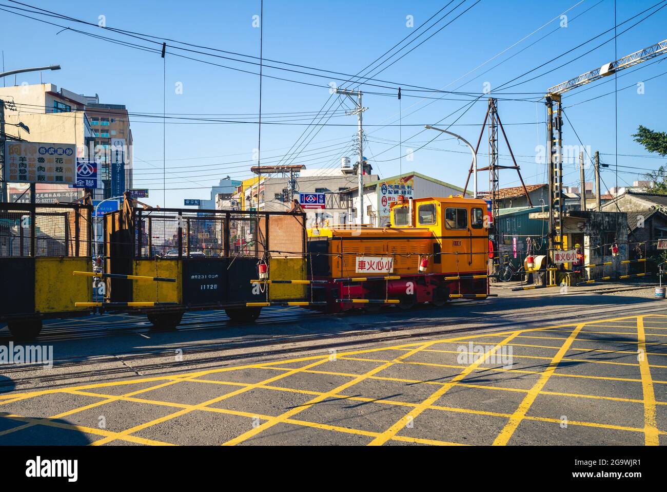 13 gennaio 2021: Una locomotiva diesel DIEMA della ferrovia dello zucchero sulla linea di Magongcuo situata a Huwei, contea di Yunlin, taiwan. È stato costruito per il trasporto Foto Stock