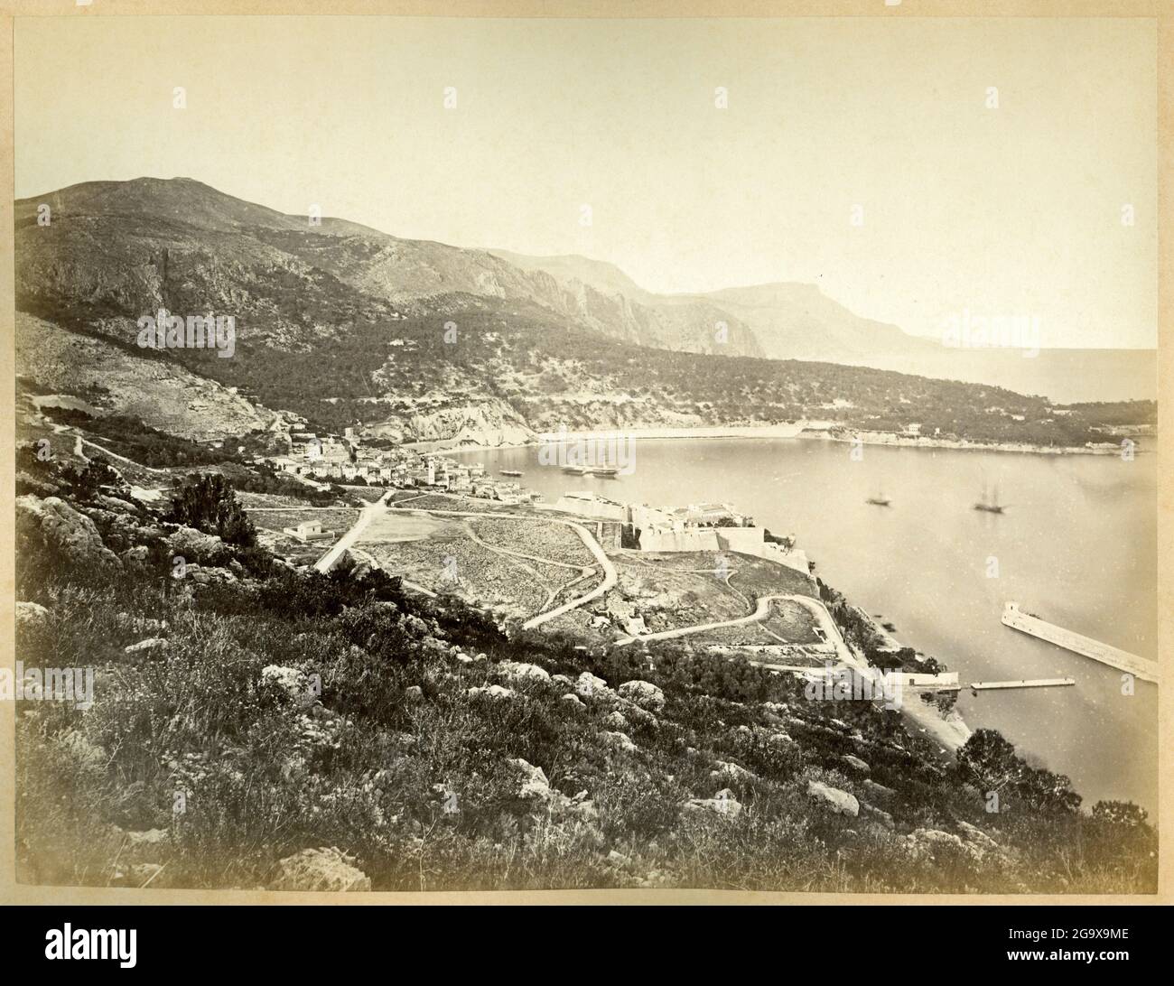 1900, Fotograf mir nicht bekannt Europe, Francia, Nizza, vista sul retro del porto di Nizza ?, DIRITTI-AGGIUNTIVI-AUTORIZZAZIONE-INFORMAZIONI-NON-DISPONIBILI Foto Stock