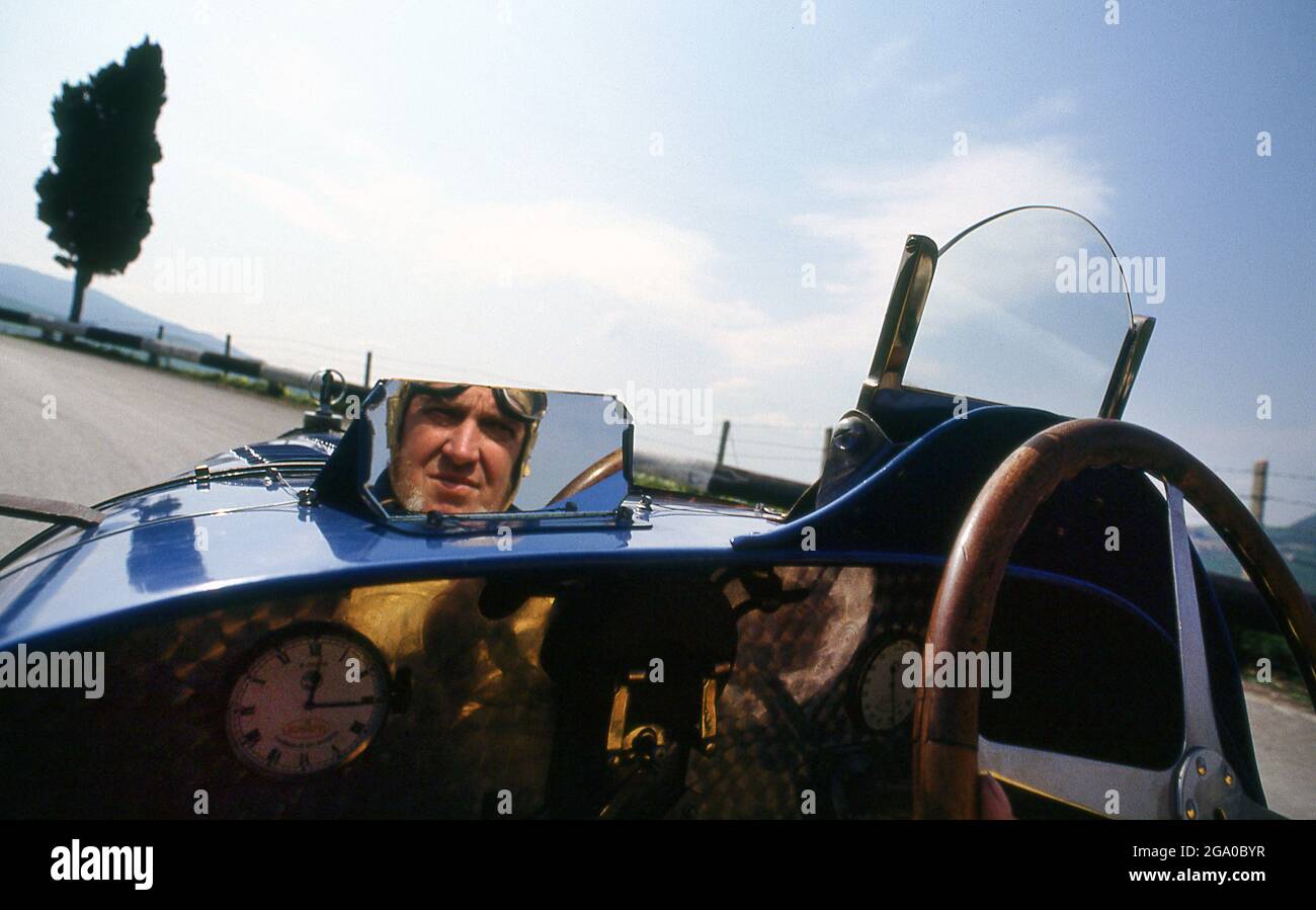 1926 Bugatti tipo 35 sul circuito stradale di Targa Florio Sicilia nel 1982 Foto Stock