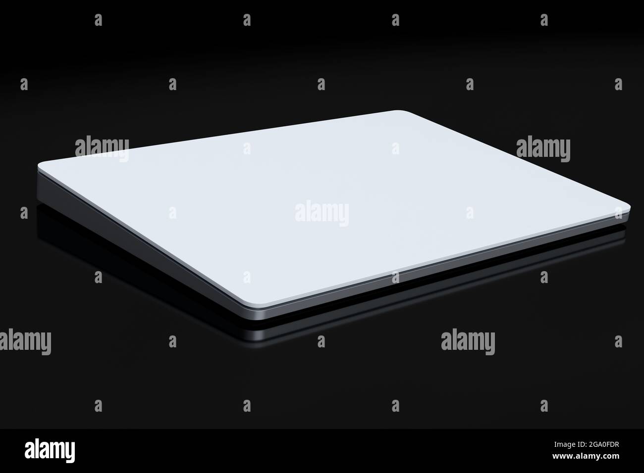 Trackpad del computer color argento o touchpad wireless isolati su sfondo nero Foto Stock