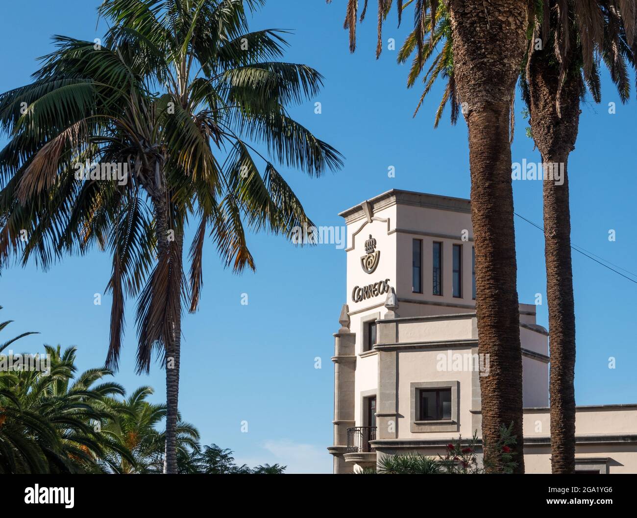 La Orotava, Tenerife, Spagna -01 gennaio 2020, ufficio postale e logo Correos a Tenerife , Isole Canarie, Spagna Foto Stock