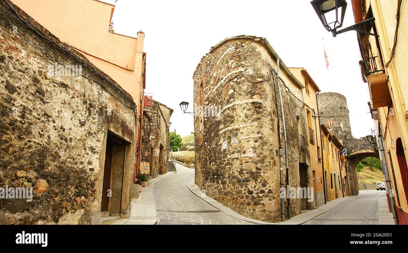 Castello Hostalric a Girona, Catalunya, Spagna, Europa Foto Stock