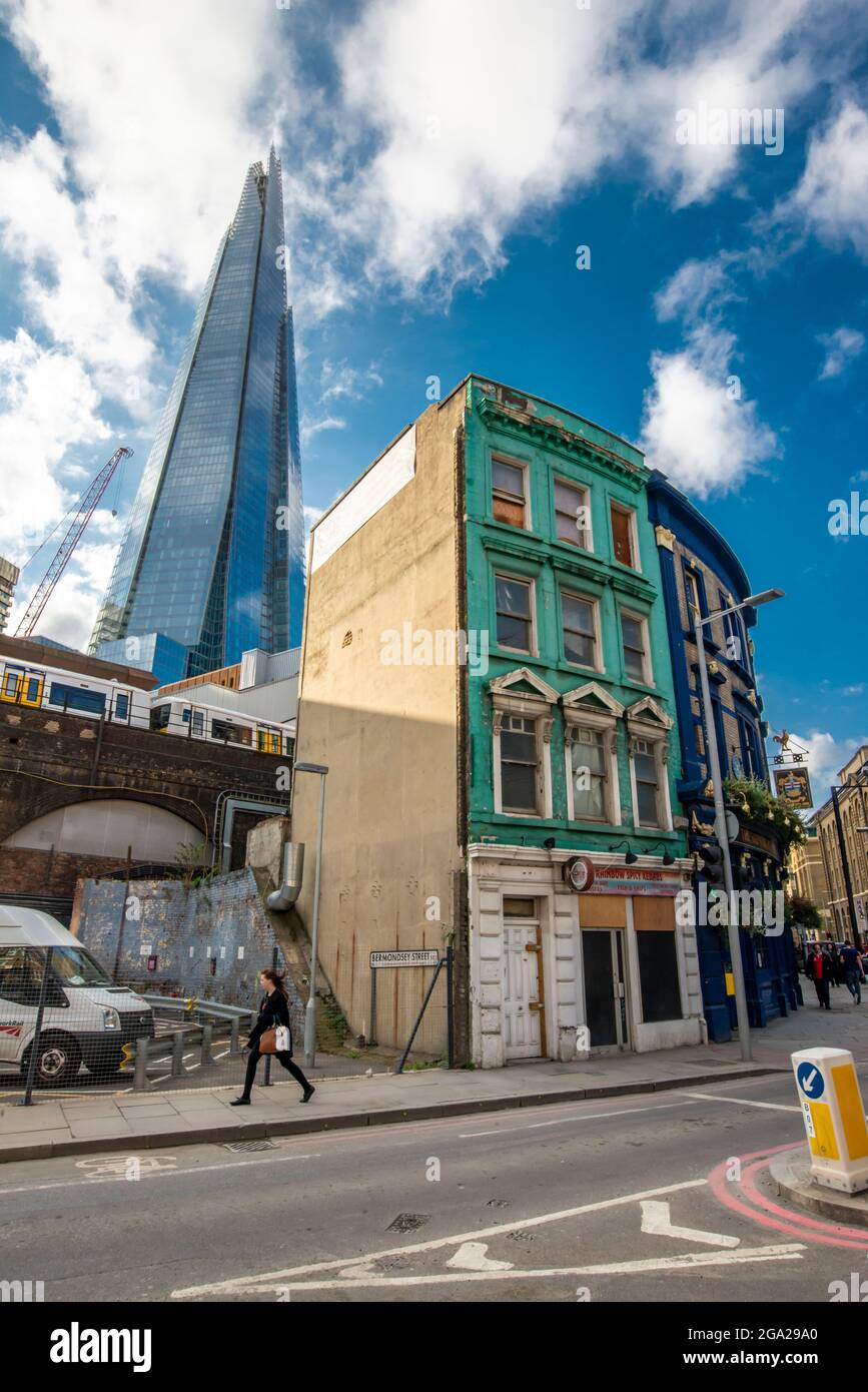 Vista del grattacielo Shard a Londra, Inghilterra. Foto Stock