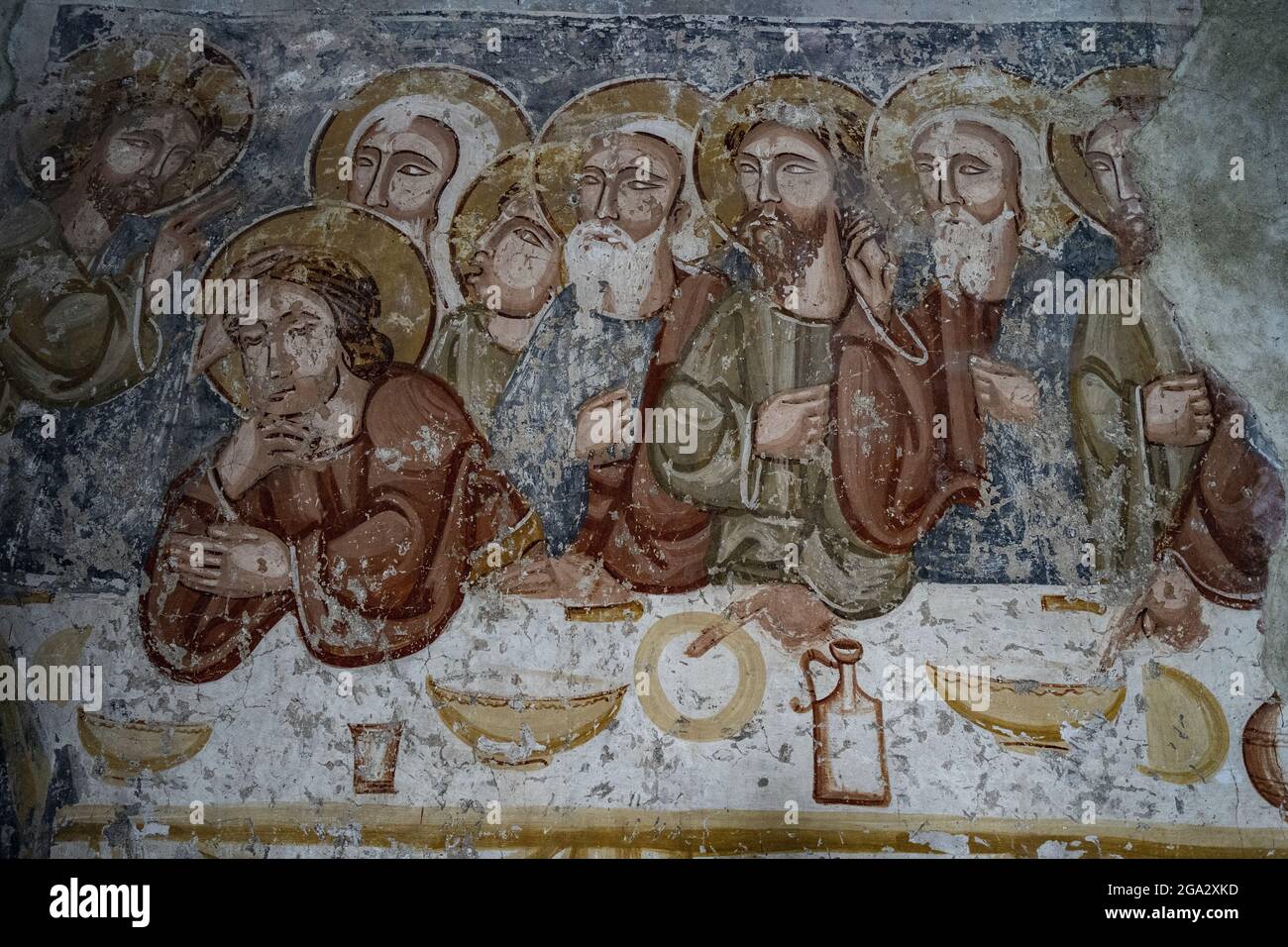 Chiesa cattolica di Sant'Emerico, con il murale del XIII secolo dell'ultima cena, Ghelinta, nei pressi della tenuta di Zabola Foto Stock