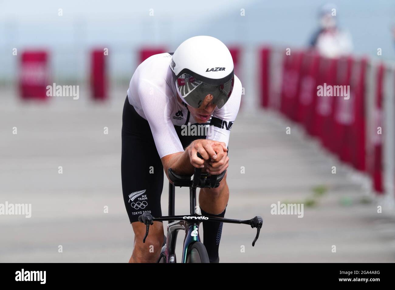 George Bennett (NZL), 28 LUGLIO 2021 - Ciclismo : prova individuale di tempo degli uomini durante i Giochi Olimpici di Tokyo 2020 al circuito Internazionale di Fuji a Shizuoka, Giappone. (Foto di Shutaro Mochizuki/AFLO) Foto Stock