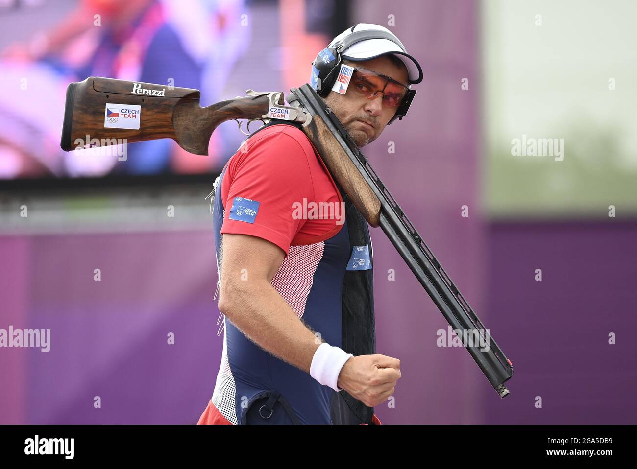 Lo sparatutto sportivo ceco David Kostelecky partecipa alla finale maschile della trappola di tiro durante le Olimpiadi estive di Tokyo 2020, il 29 luglio 2021, a Tokyo, Giappone. (CTK Foto Stock