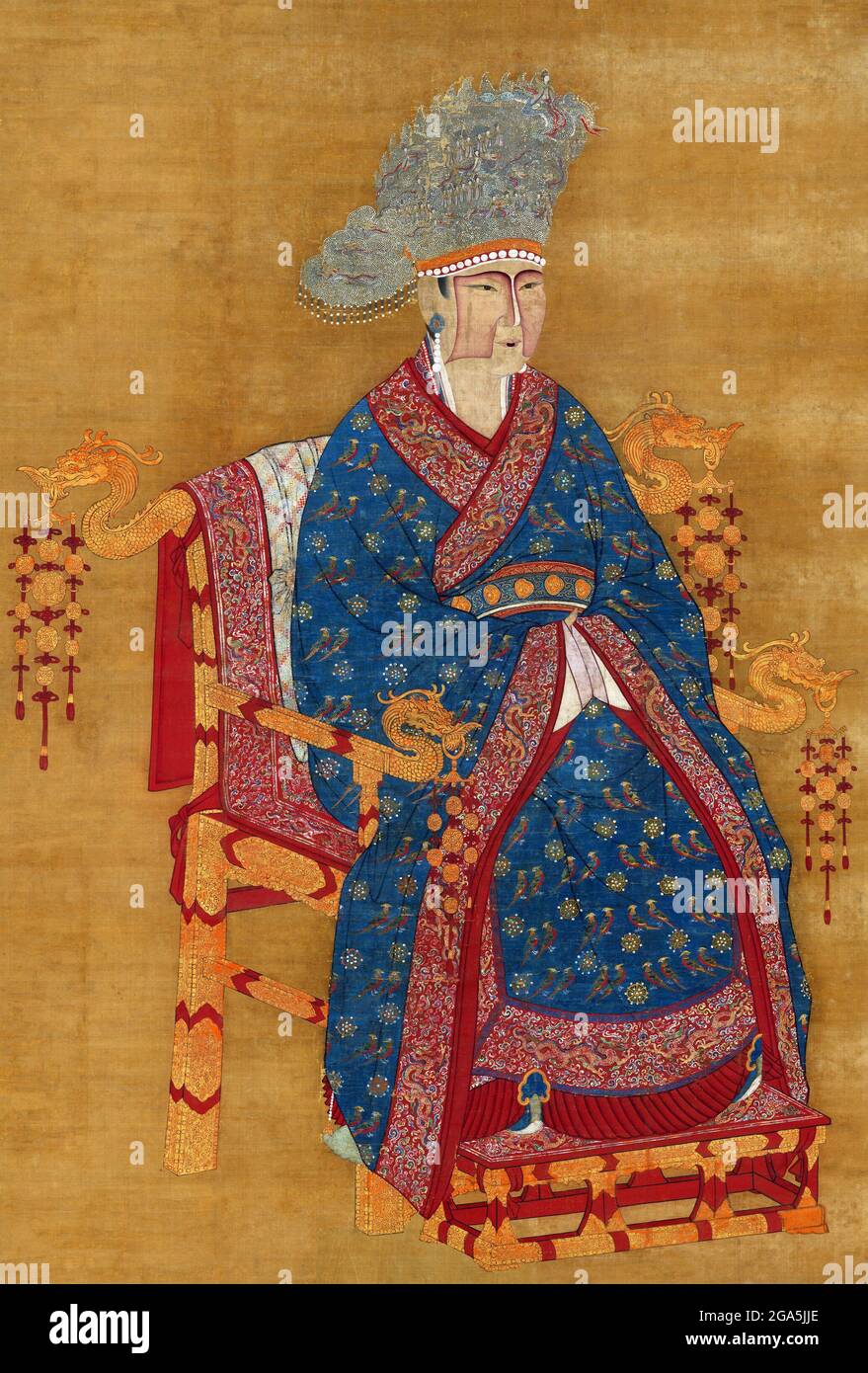 Cina: L'imperatrice Zhangxian Mingsu (969-1033), consorte dell'imperatore Zhenzong, 3° sovrano della dinastia Song (r.997-1022). Pittura a spirale appesa, dinastia Song (960-1279). Lady Liu, formalmente Zhangxian Mingsu, era la consorte dell'Imperatore Zhenzong della Dinastia Song. Inizialmente, intrattenitrice e ballerina, catturò l'occhio del giovane Zhenzong, che allora era conosciuto come Principe Zhao Yuanxiu, e le fece il suo consorte quando divenne imperatore. Alla fine divenne imperatrice e fu di fatto co-governante e reggente quando l'imperatore fu malato dal 1020 fino al 1022. Ha anche servito come reggente per la sua adozione Foto Stock