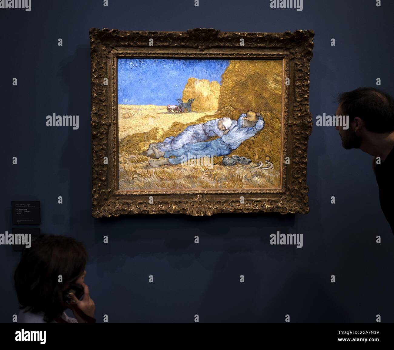 'Rest from Work', il famoso dipinto di Vincent Van Gogh al Museo d'Orsay, a Parigi Foto Stock