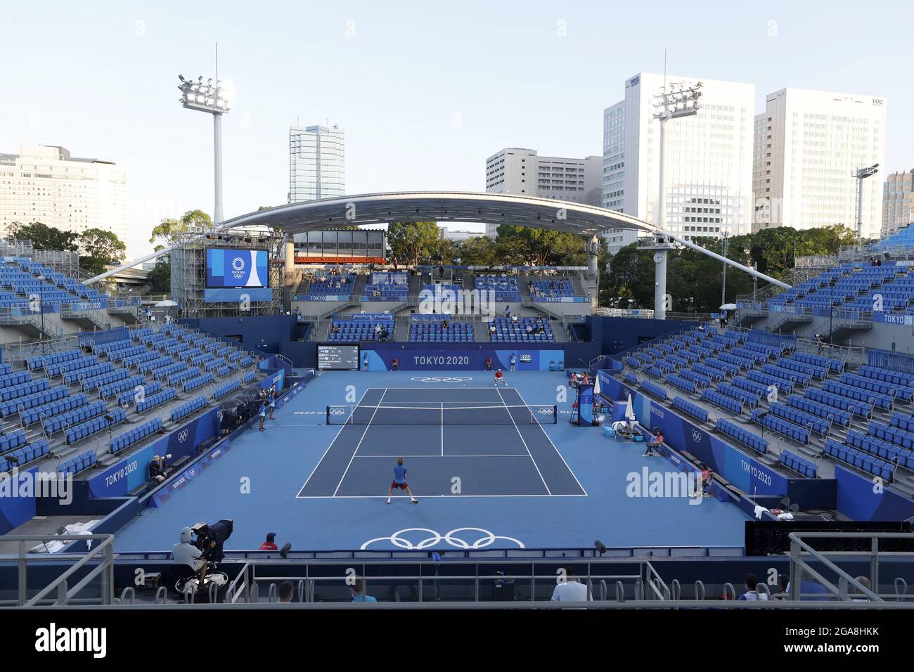 Vista generale durante i Giochi Olimpici Tokyo 2020, Tennis uomini singles  primo turno il 25 luglio 2021 presso Ariake Tennis Park Center Court a Tokyo,  Giappone - Foto Kishimoto / DPPI Foto stock - Alamy