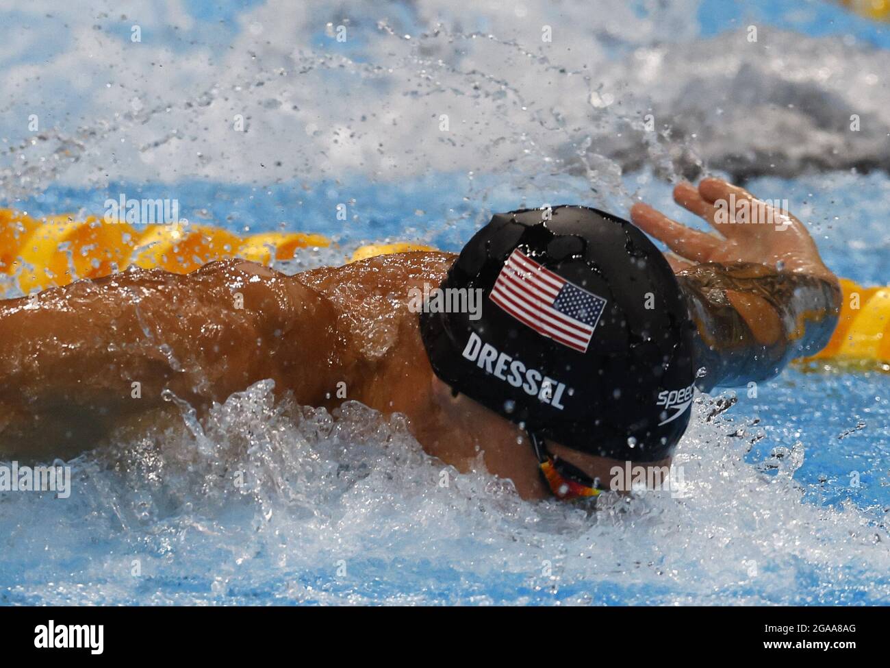Tokyo, Giappone. 29 luglio 2021. Il Caeleb Dressel degli Stati Uniti attraversa l'acqua durante il viaggio verso il suo nuovo record olimpico del 49.71 durante la Semifinale 2 delle farfalle da 100 m degli uomini al Tokyo Aquatics Center di Tokyo, Giappone, venerdì 30 luglio 2021. Photo by Tasos Katopodis/UPI Credit: UPI/Alamy Live News Foto Stock