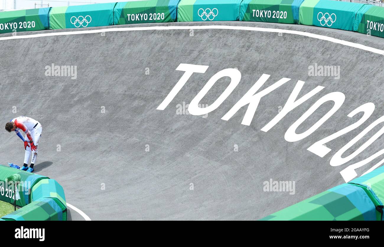 Tokyo, Giappone. 30 luglio 2021. Joris Daudet della Francia reagisce durante la finale maschile di BMX Racing ai Giochi Olimpici di Tokyo 2020, Giappone, 30 luglio 2021. Credit: LAN Hongguang/Xinhua/Alamy Live News Foto Stock