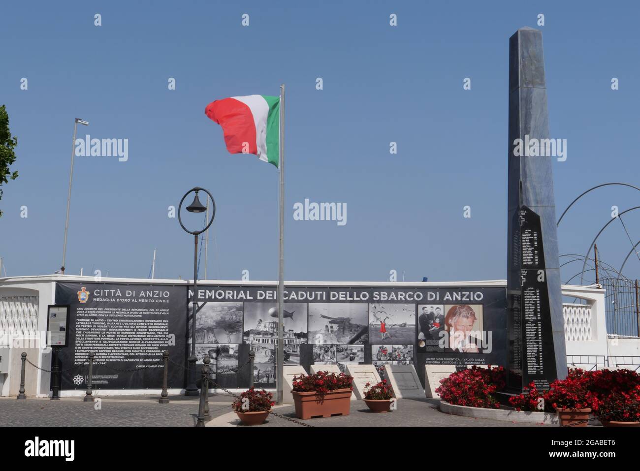 IL MEMORIALE DELLO SBARCO DELLE TRUPPE ALLEATE SULLA COSTA LAZIALE Foto Stock
