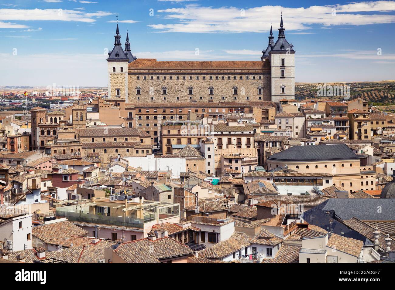 Città di Toledo dalla cima del campanile della Chiesa di San Ildefonso, Spagna. Foto Stock
