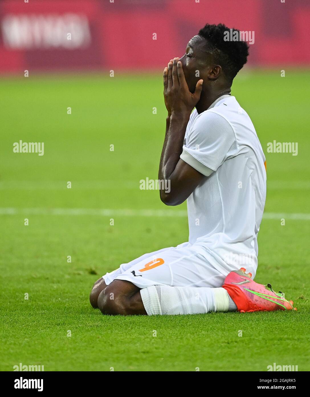 Miyagi, Giappone. 31 luglio 2021. Youssouf Dao della Costa d'Avorio reagisce durante la partita finale del calcio maschile tra la Spagna e la Costa d'Avorio ai Giochi Olimpici di Tokyo 2020 a Miyagi, Giappone, il 31 luglio 2021. Credit: LU Yang/Xinhua/Alamy Live News Foto Stock