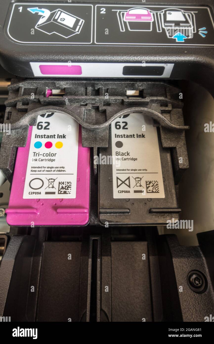 Cartuccia di inchiostro della stampante HP caricata nella stampante Foto Stock