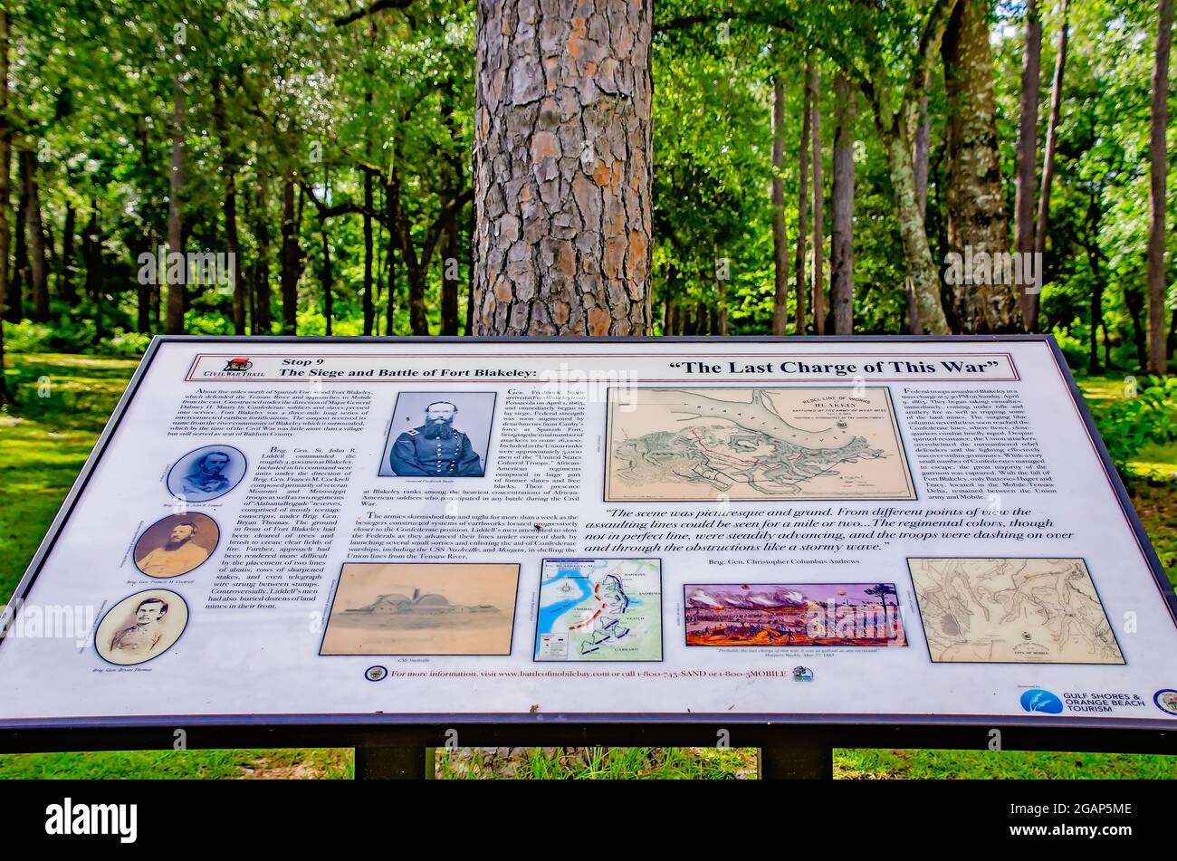 Un segno storico descrive l'assedio e la battaglia di Fort Blakeley presso lo storico Blakeley state Park, il 26 giugno 2021, a Spanish Fort, Alabama. Foto Stock