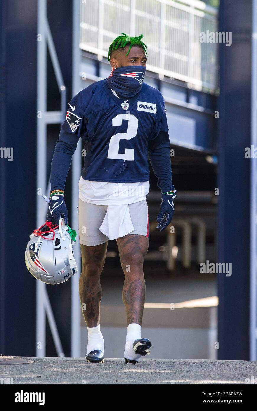 Stadio Gillette. 31 luglio 2021. MA, USA; New England Patriots difensiva indietro Jalen Mills (2) cammina al campo di pratica durante il campo di addestramento al Gillette Stadium. Anthony Nesmith/CSM/Alamy Live News Foto Stock