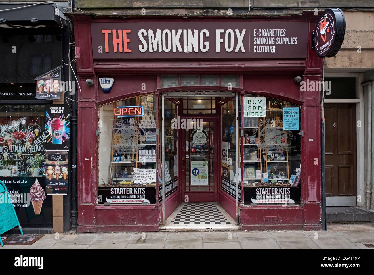 The Smoking Fox, specialista di sigarette elettroniche e emporio stile di vita a Tollcross, Edimburgo, Scozia, Regno Unito. Foto Stock