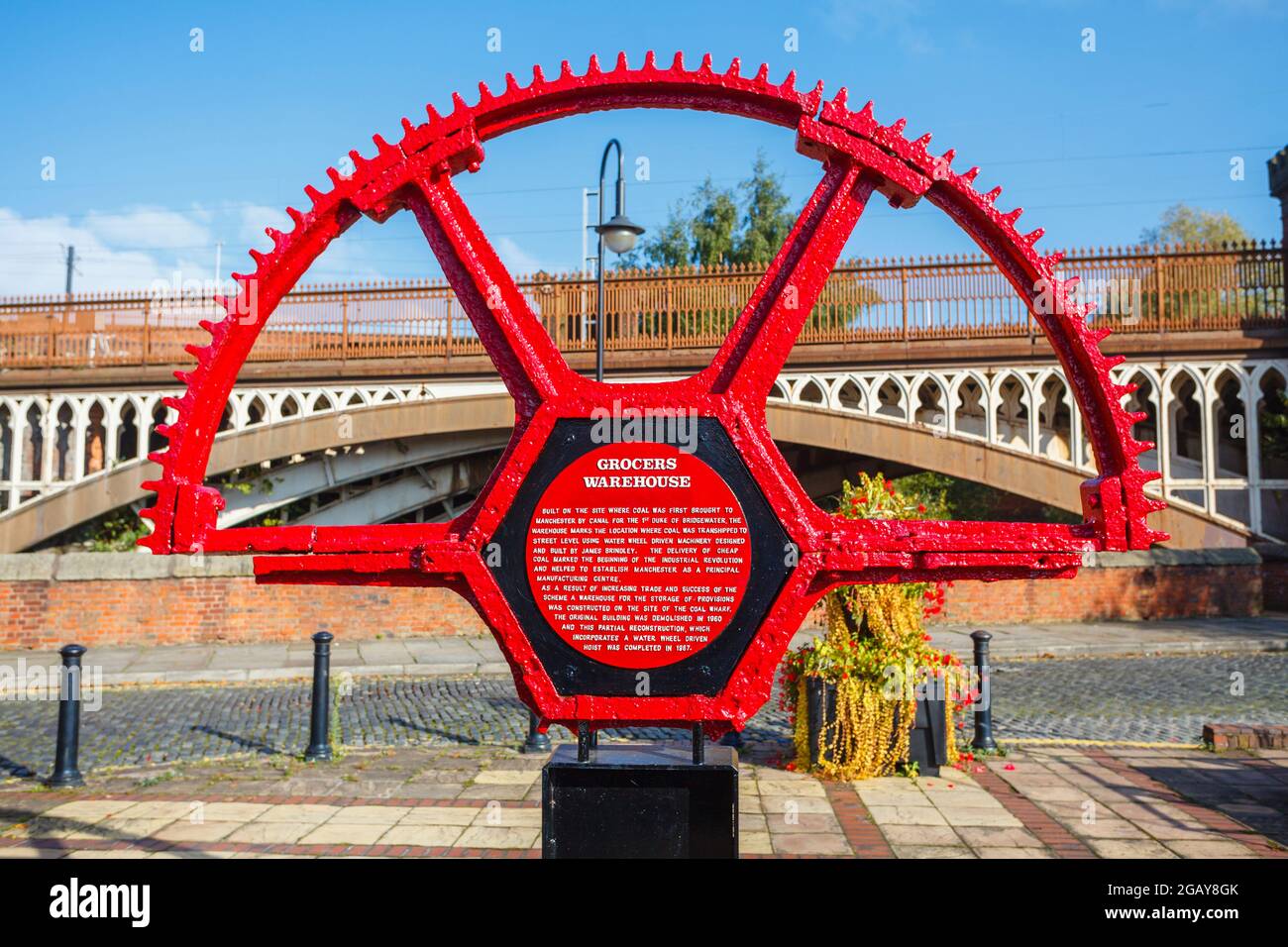 Informazioni presso il sito di negozio alimentare in Castlefield Urban Heritage Park, Manchester, Inghilterra nord-occidentale, Regno Unito Foto Stock