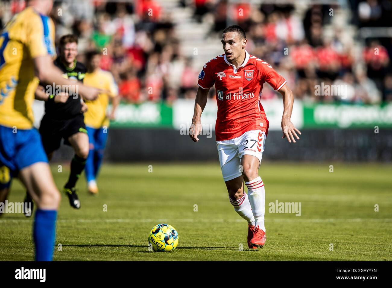 Vejle, Danimarca. 01 agosto 2021. Dimitrios Emmanouilidis (27) di Vejle Boldklub visto durante la partita 3F Superliga tra Vejle Boldklub e Broendby IF a Vejle Stadion a Vejle. (Photo Credit: Gonzales Photo/Alamy Live News Foto Stock