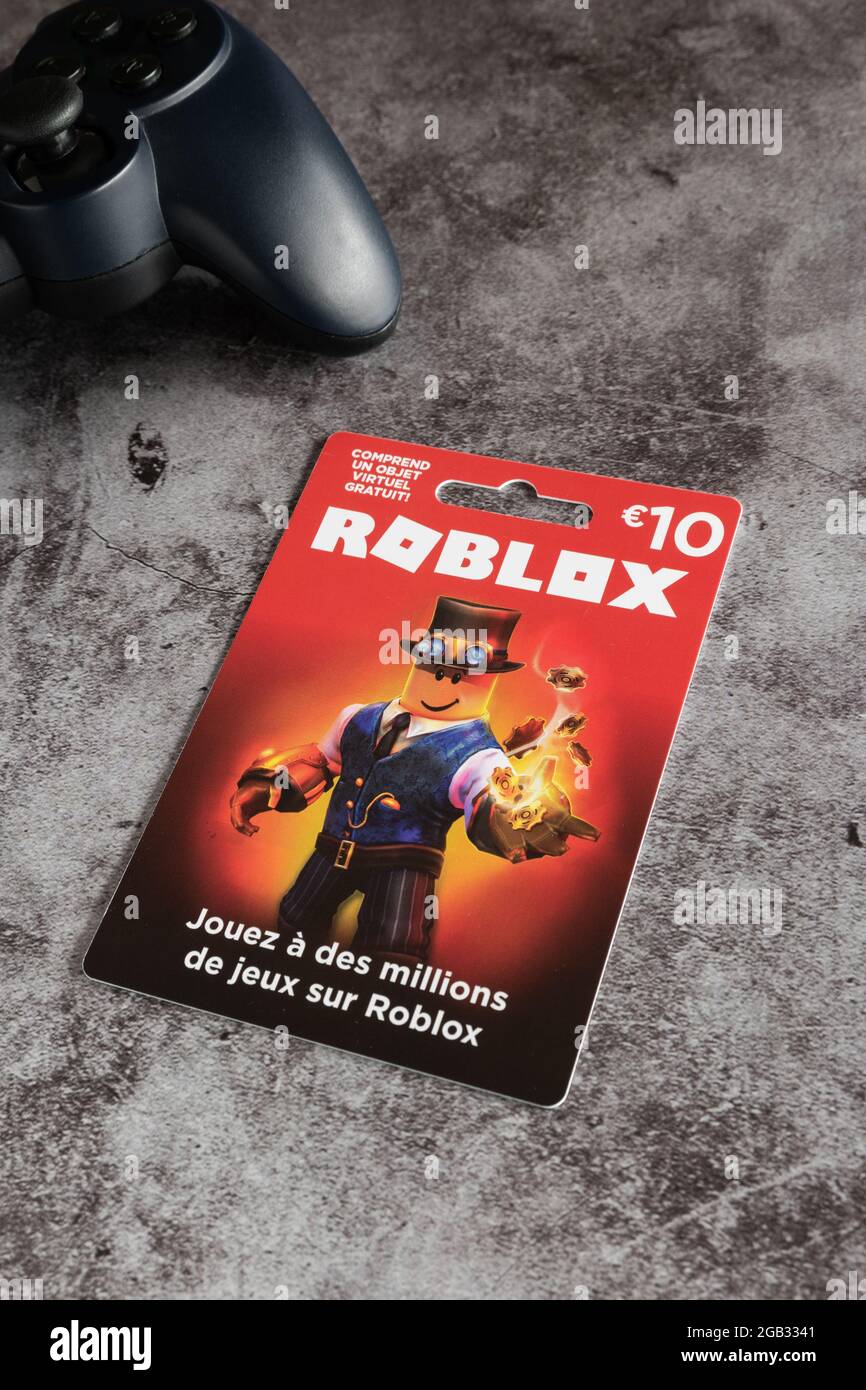 Roblox gioco carta regalo, roblox è un multiplayer online video game Foto  stock - Alamy
