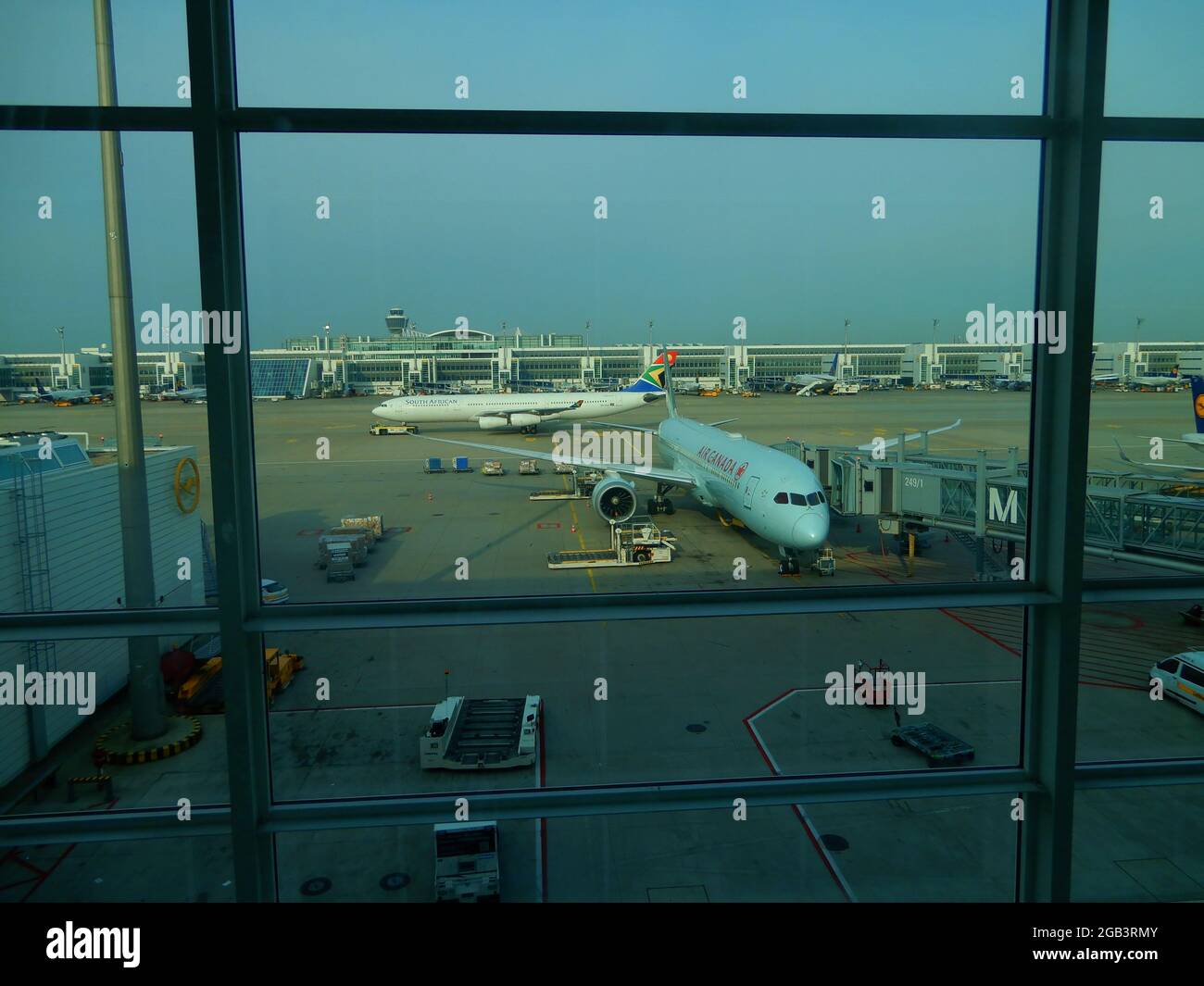 aeroporto monaco di baviera voli in tempo reale